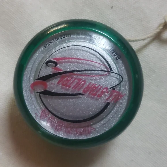 Yo-yo 5 vintage! Yomega X-Brainwing, Superior, Blackbird and Classic - Picture 11 of 11